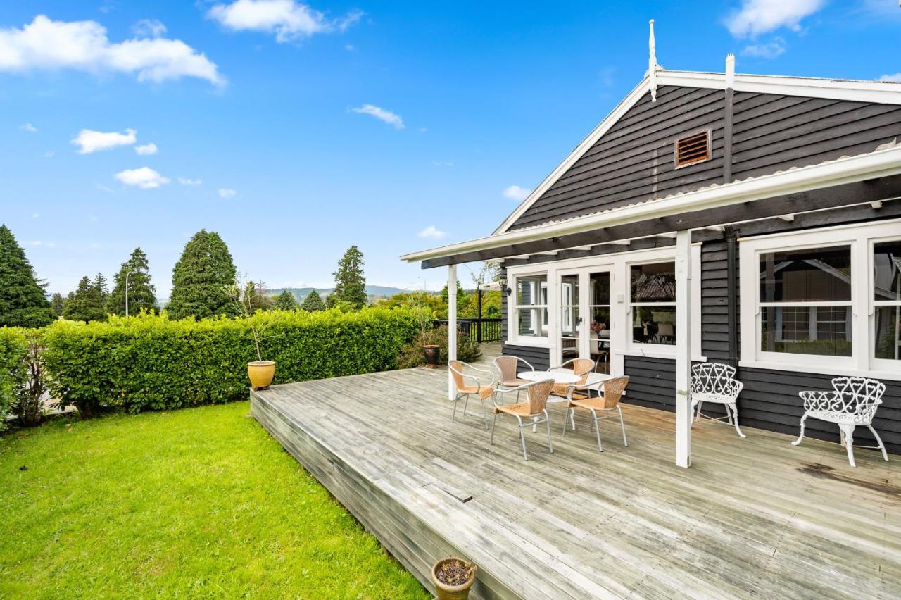 Springfield Rise Lodge - Rotorua Holiday Home מראה חיצוני תמונה
