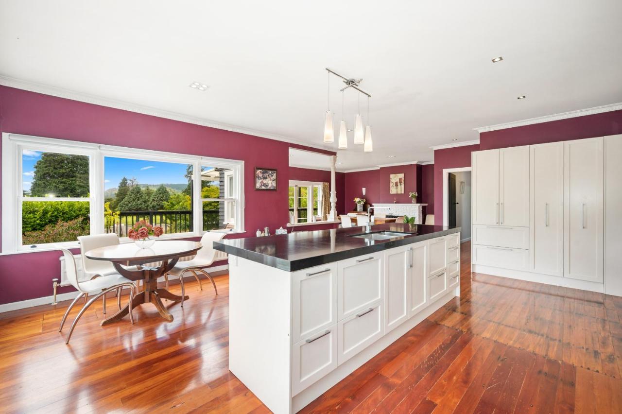 Springfield Rise Lodge - Rotorua Holiday Home מראה חיצוני תמונה