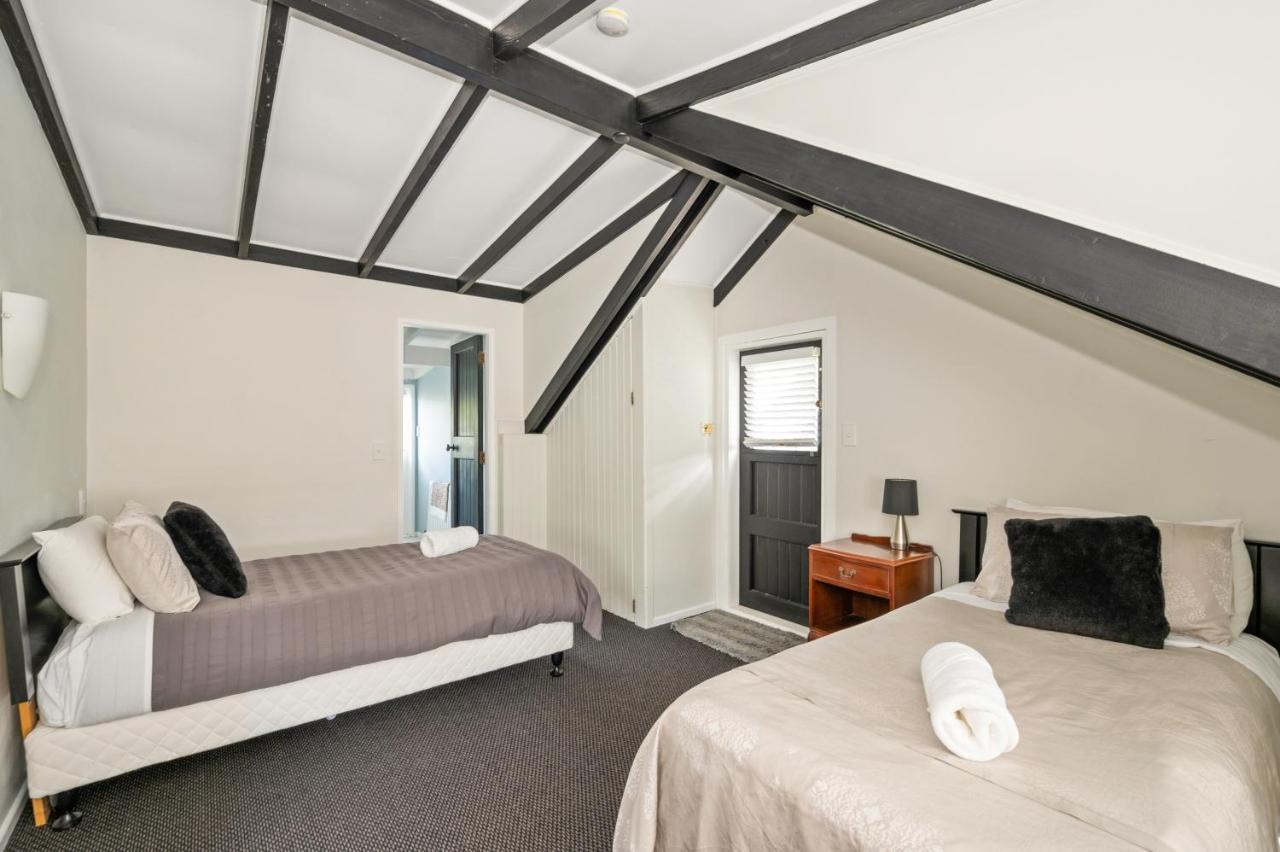 Springfield Rise Lodge - Rotorua Holiday Home מראה חיצוני תמונה